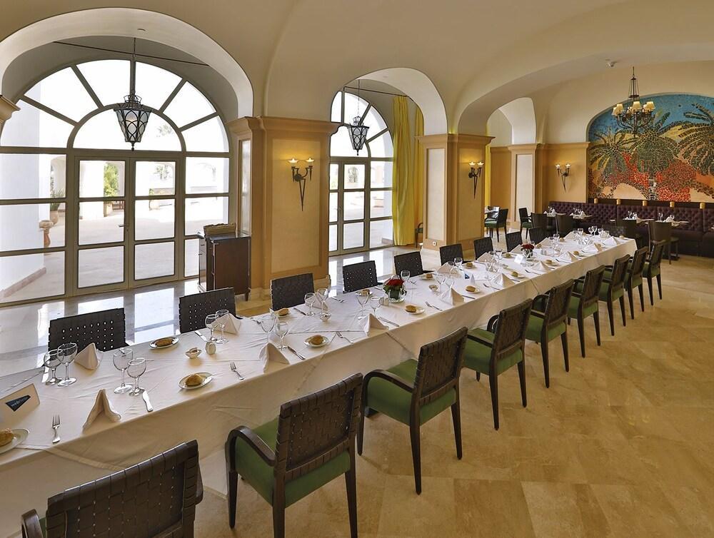 L' Amphitrite Palace Beach Resort & Spa Skhirat Exterior foto